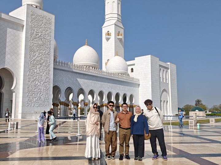 Haorun Medical Yerel Kültürü ve Pazar Fırsatlarını Keşfetmek İçin Dubai'ye Seyahat Ediyor
